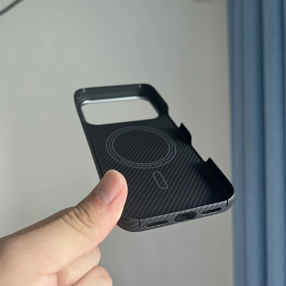 IPhone 17 Pro Max Real Carbon Fiber Case, Magnetic Magsafe